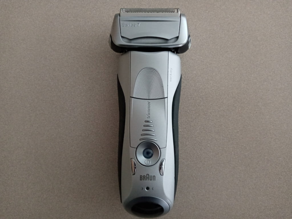 Braun Series 7 Model 7893s Electric Shaver Battery Replacement